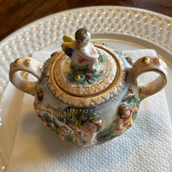 Cherubs Sugar Bowl Only Marked Italy - Picture 2 of 8